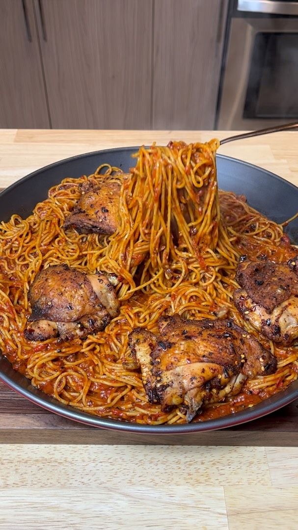 Spaghetti with chicken