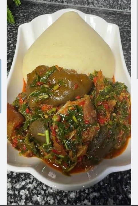 1 plate of Semo with Vegetables soup and Beef