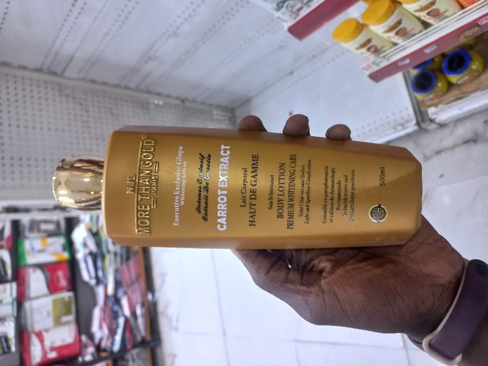 NJL More Than Gold Paris