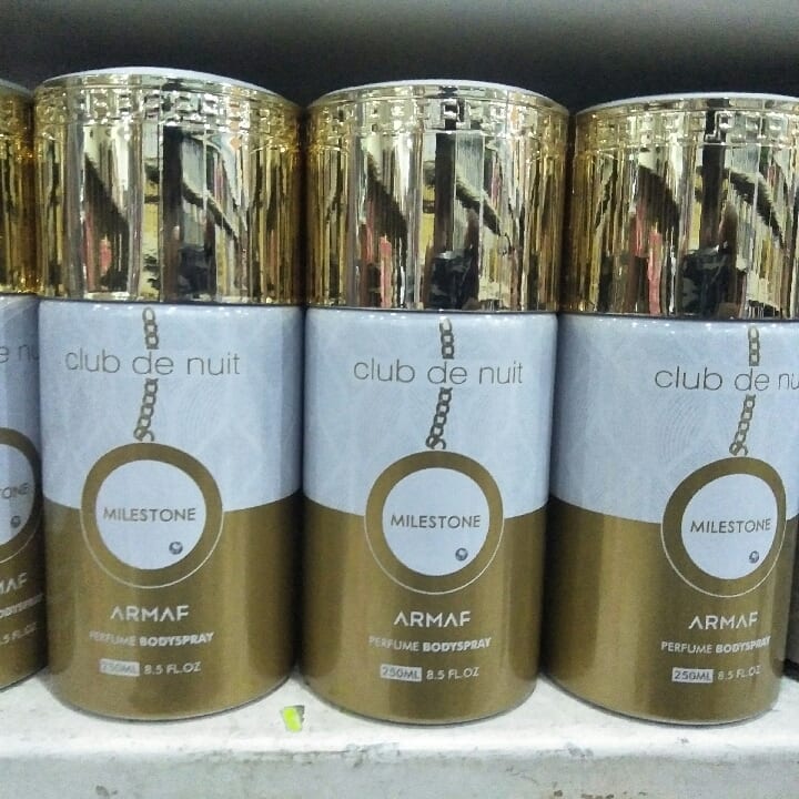 Club de nuit body spray