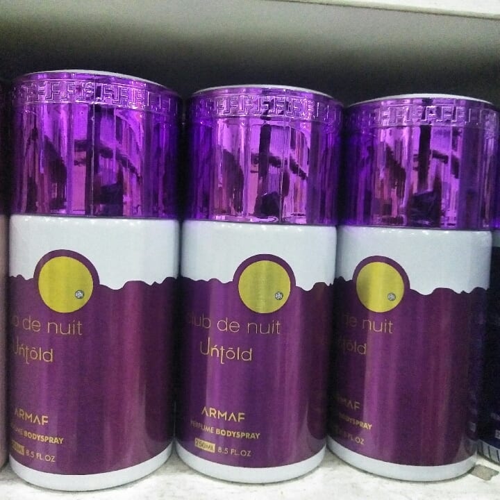 Club de nuit Untold body spray