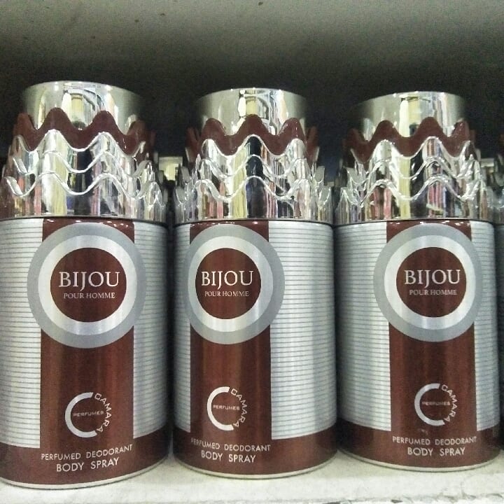 Bijou pour home. camera perfume. Body spray