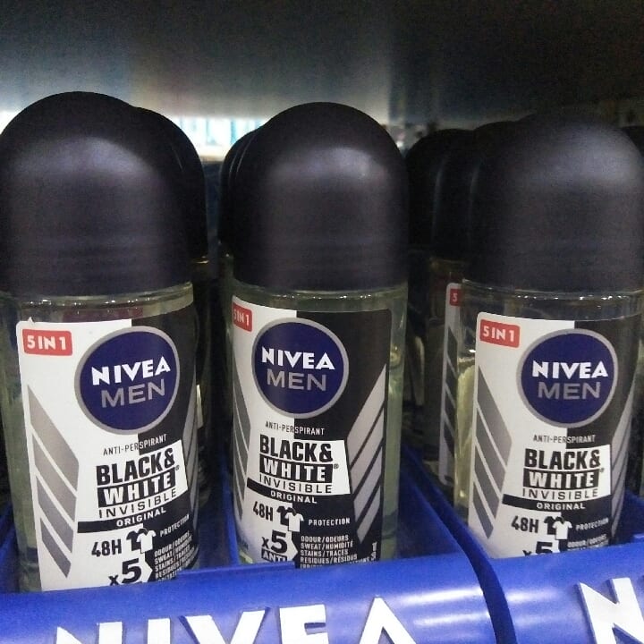 Nivea Men black and white invisible original