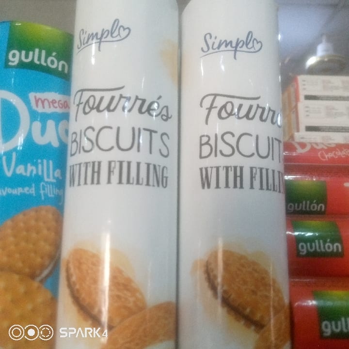 fourers biscuits with filling