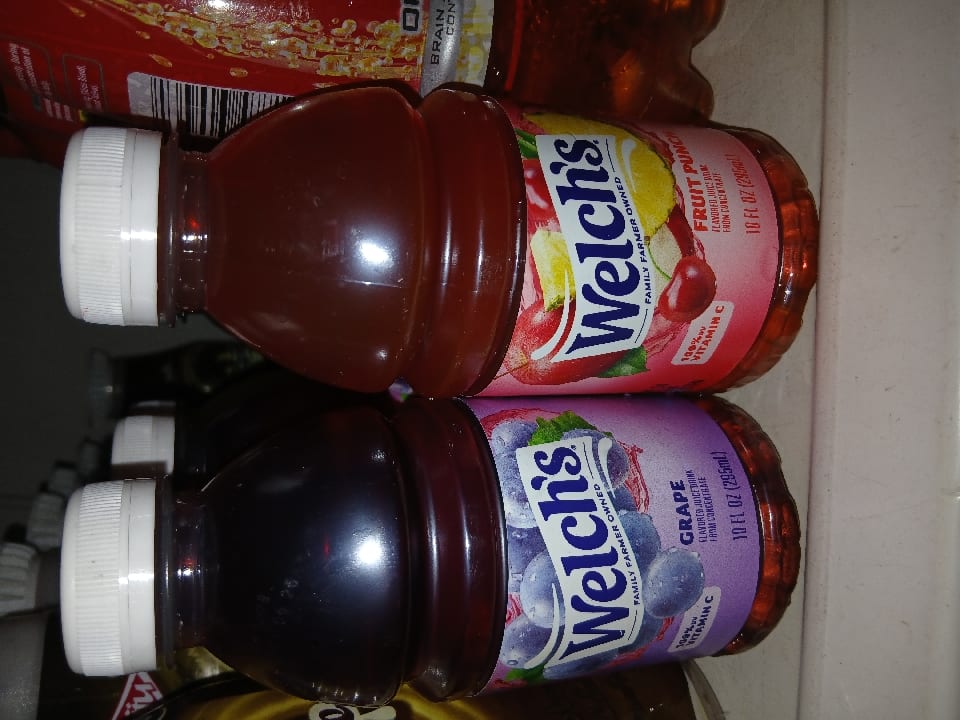 Welch's ( grape & fruit punch) 295ml