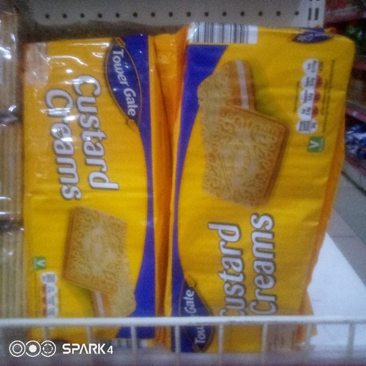 Tower gate Custard Creams