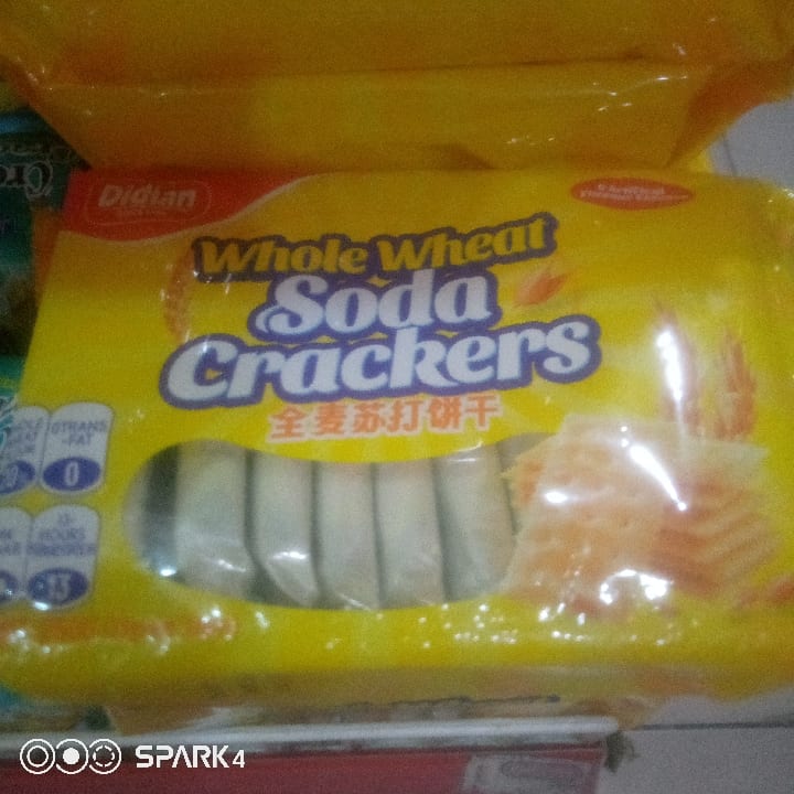 whole wheat soda crackers
