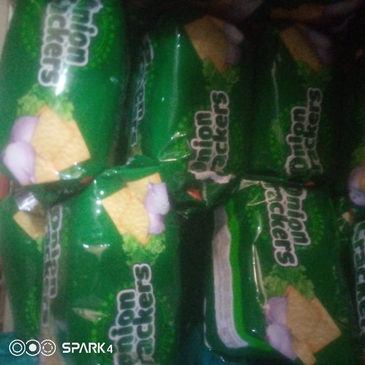 BAKE ONIONS CRACKERS