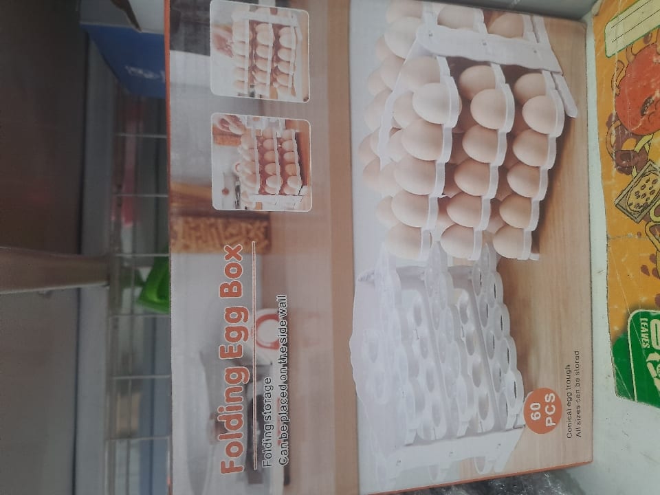 Folding eggs box