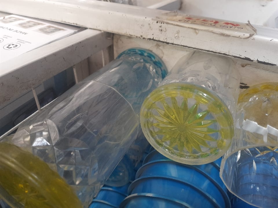 Glass type cup (pcs)